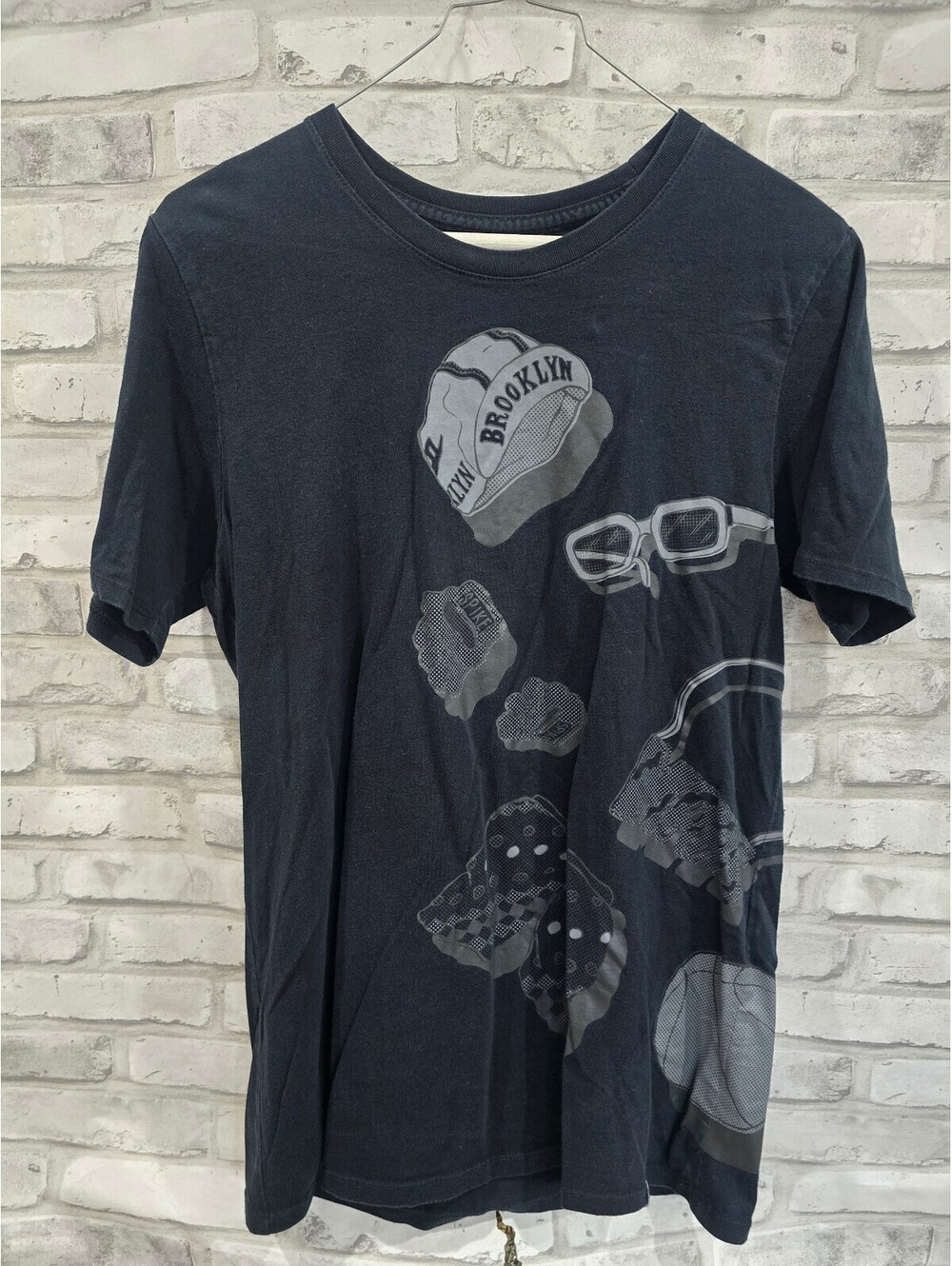 Nike Jordan Sz S Brooklyn Graphics Gray T-Shirt